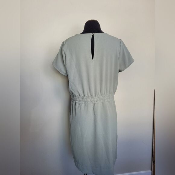 32⁰ Cool Twill Dress Sage Green T-Shirt Dress Pockets Casual Sporty Comfy Medium - Picture 13 of 15